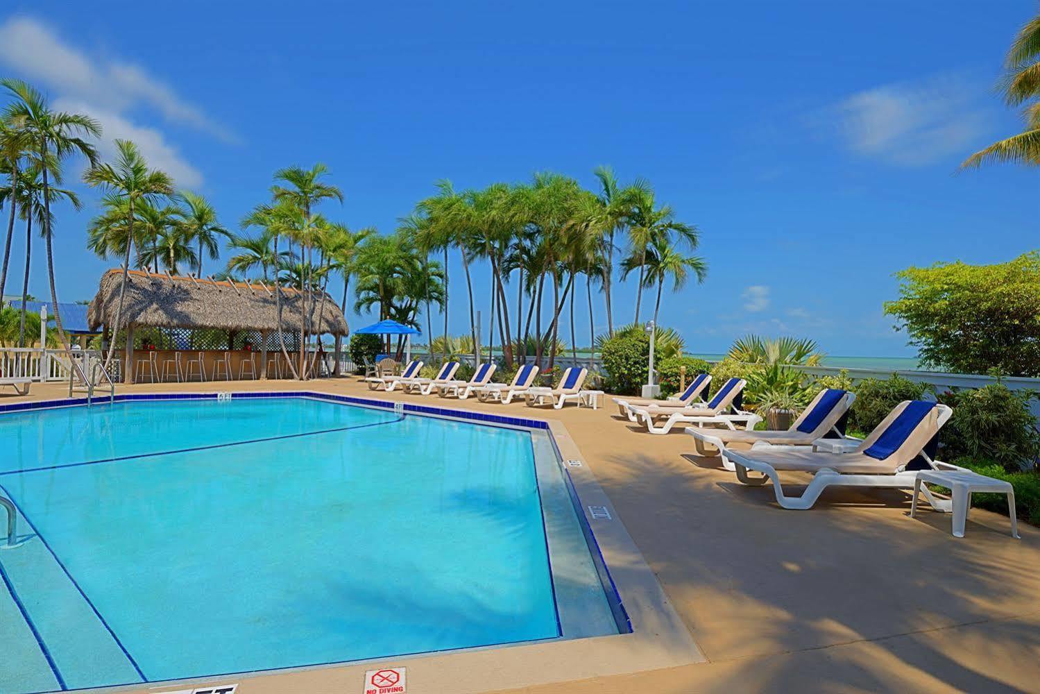 Fairfield Inn & Suites By Marriott Key West Exterior photo